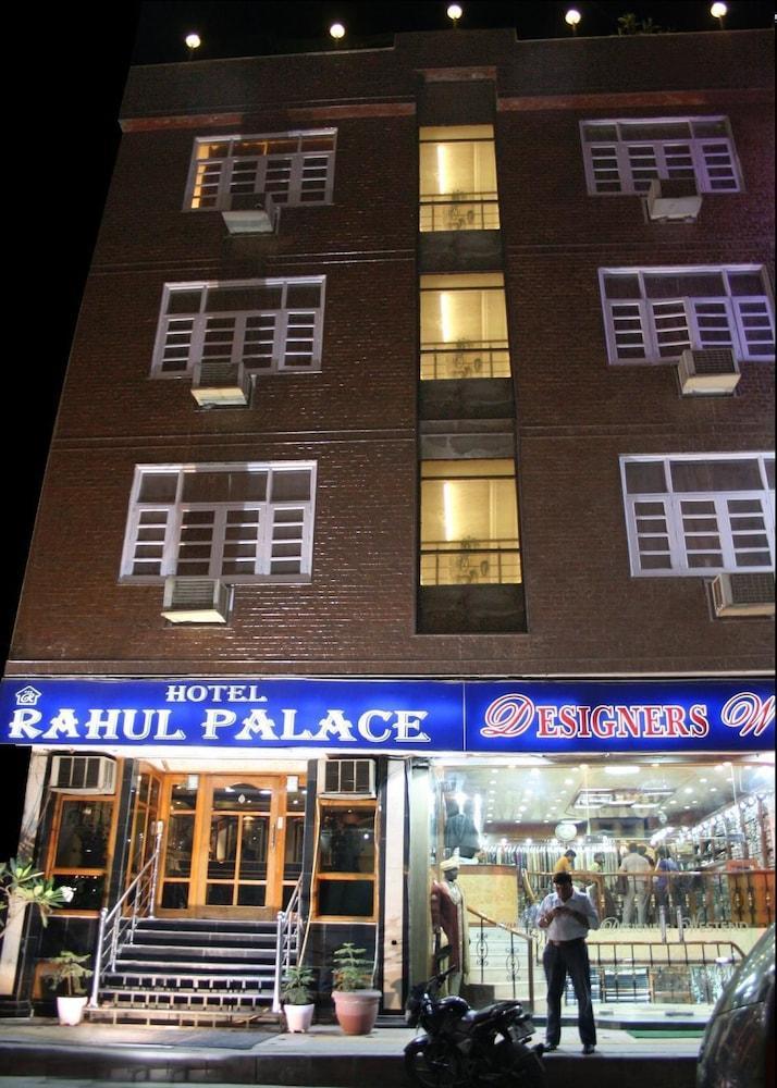 Hotel Rahul Palace New Delhi Exterior photo