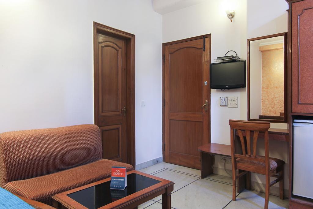 Hotel Rahul Palace New Delhi Exterior photo